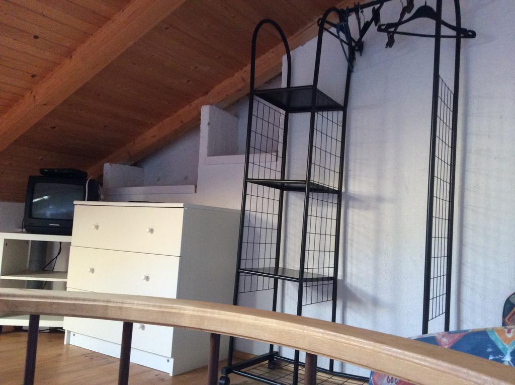 Apartman Ustrine