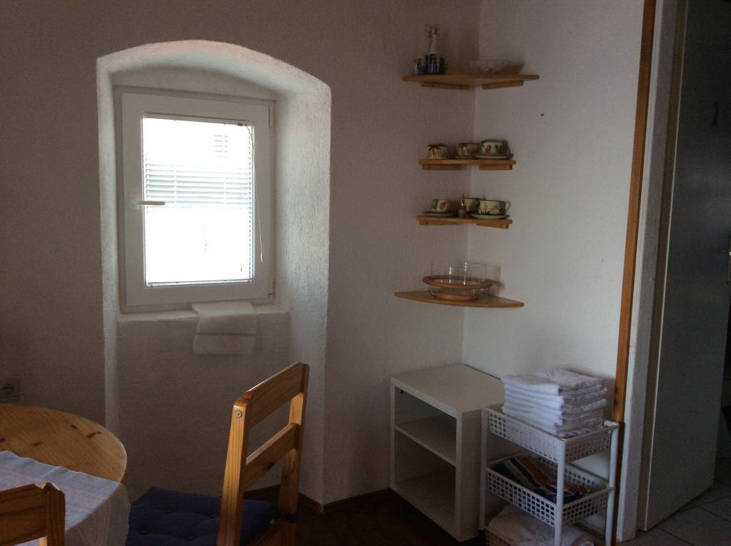 Apartment Apartman Ustrine